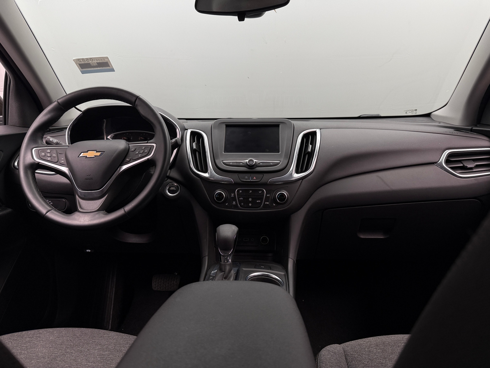 Thumbnail: 2023 Chevrolet Equinox - 3