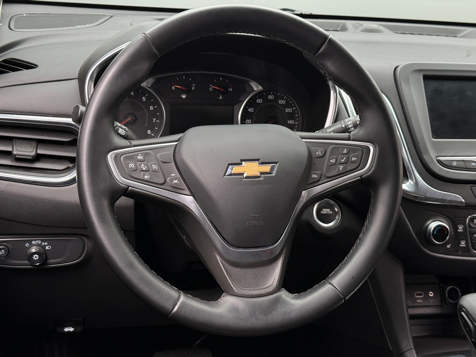 Thumbnail: 2023 Chevrolet Equinox - 5