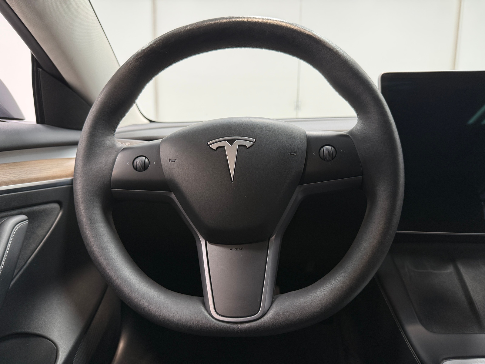 Thumbnail: 2023 Tesla Model 3 - 4