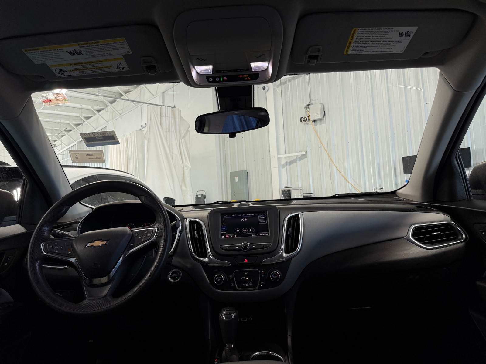 Thumbnail: 2020 Chevrolet Equinox - 3