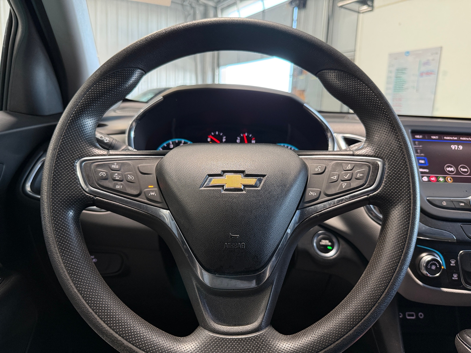 Thumbnail: 2020 Chevrolet Equinox - 5