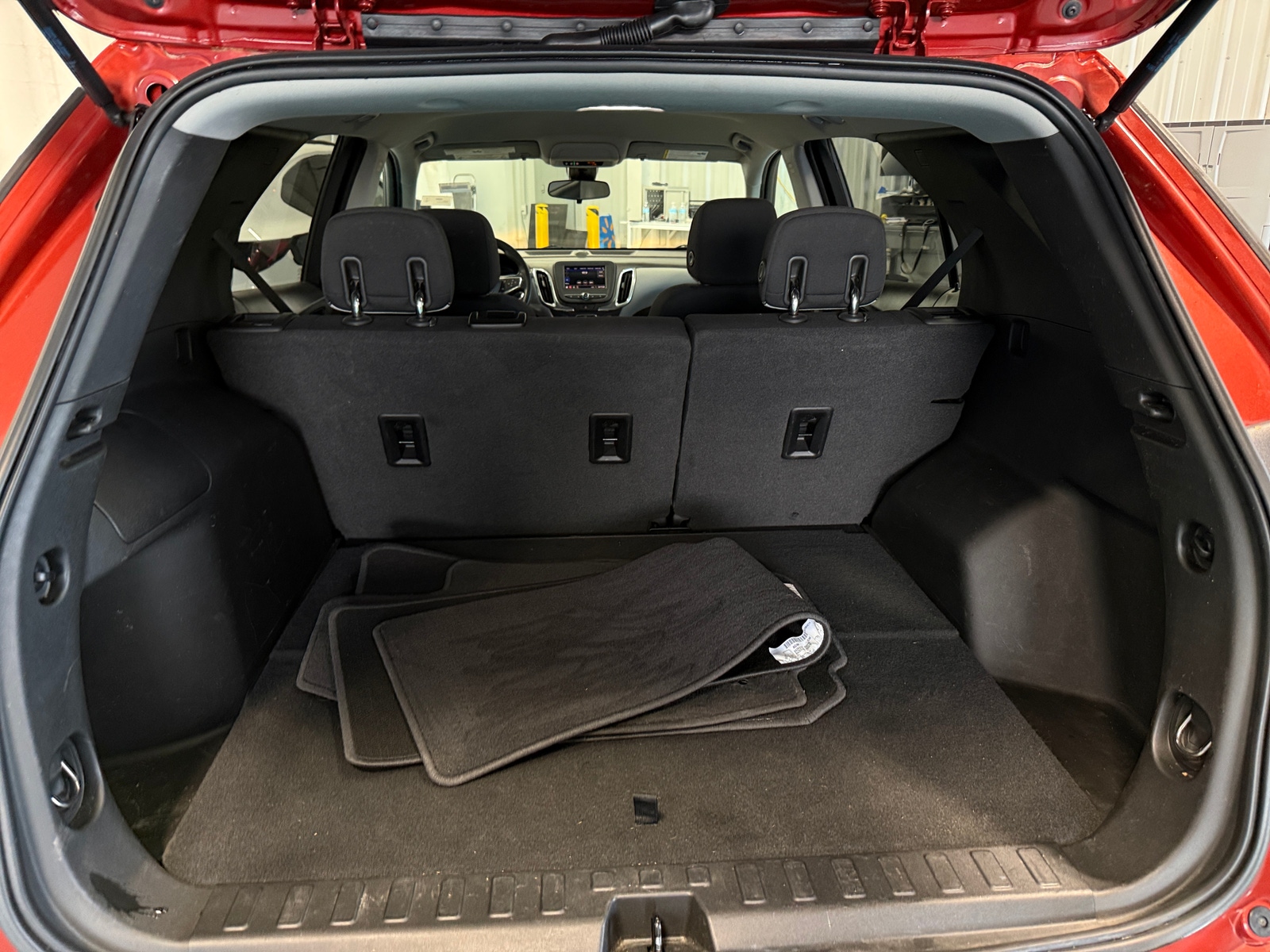 Thumbnail: 2020 Chevrolet Equinox - 7