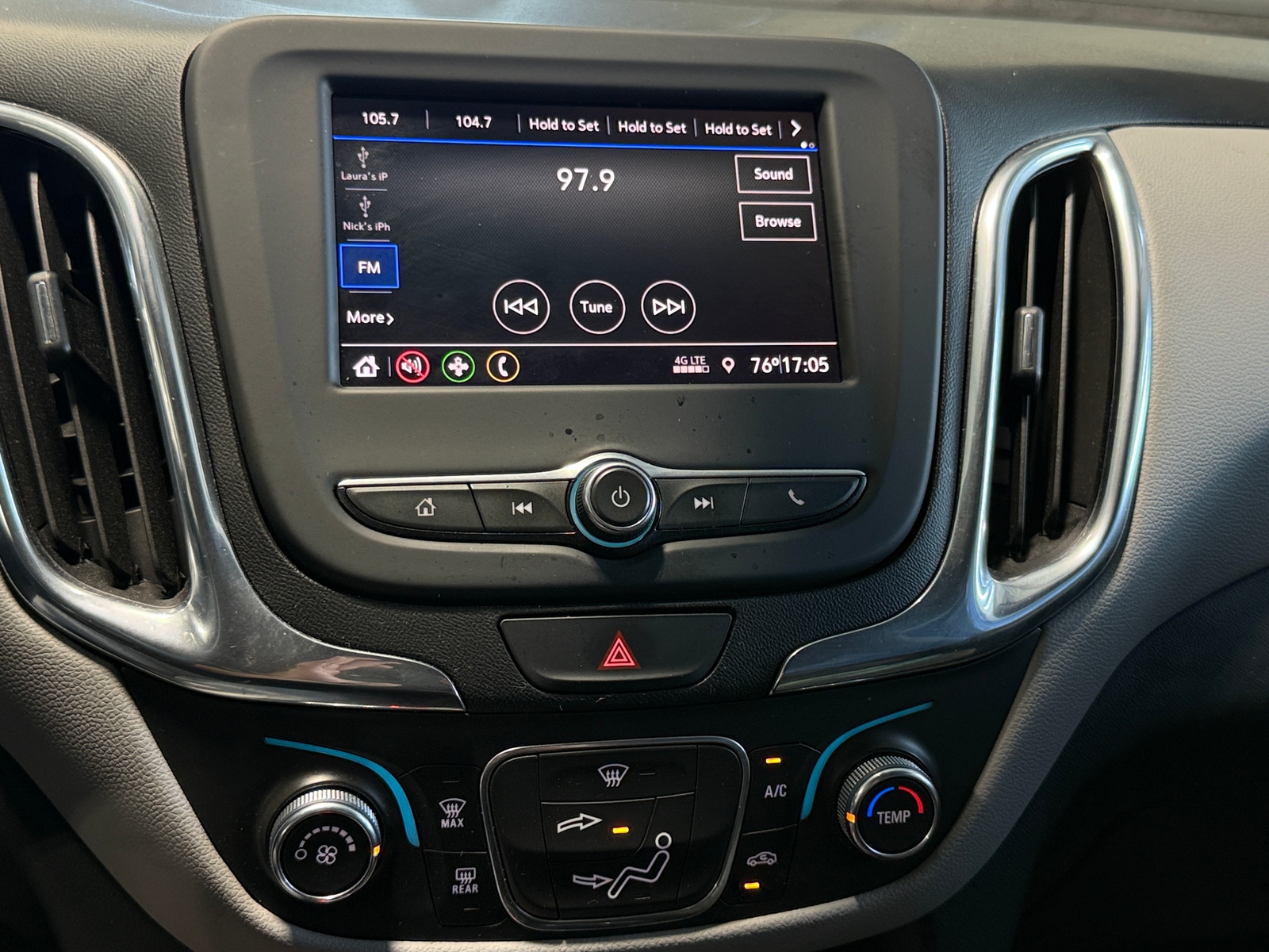 Thumbnail: 2020 Chevrolet Equinox - 4