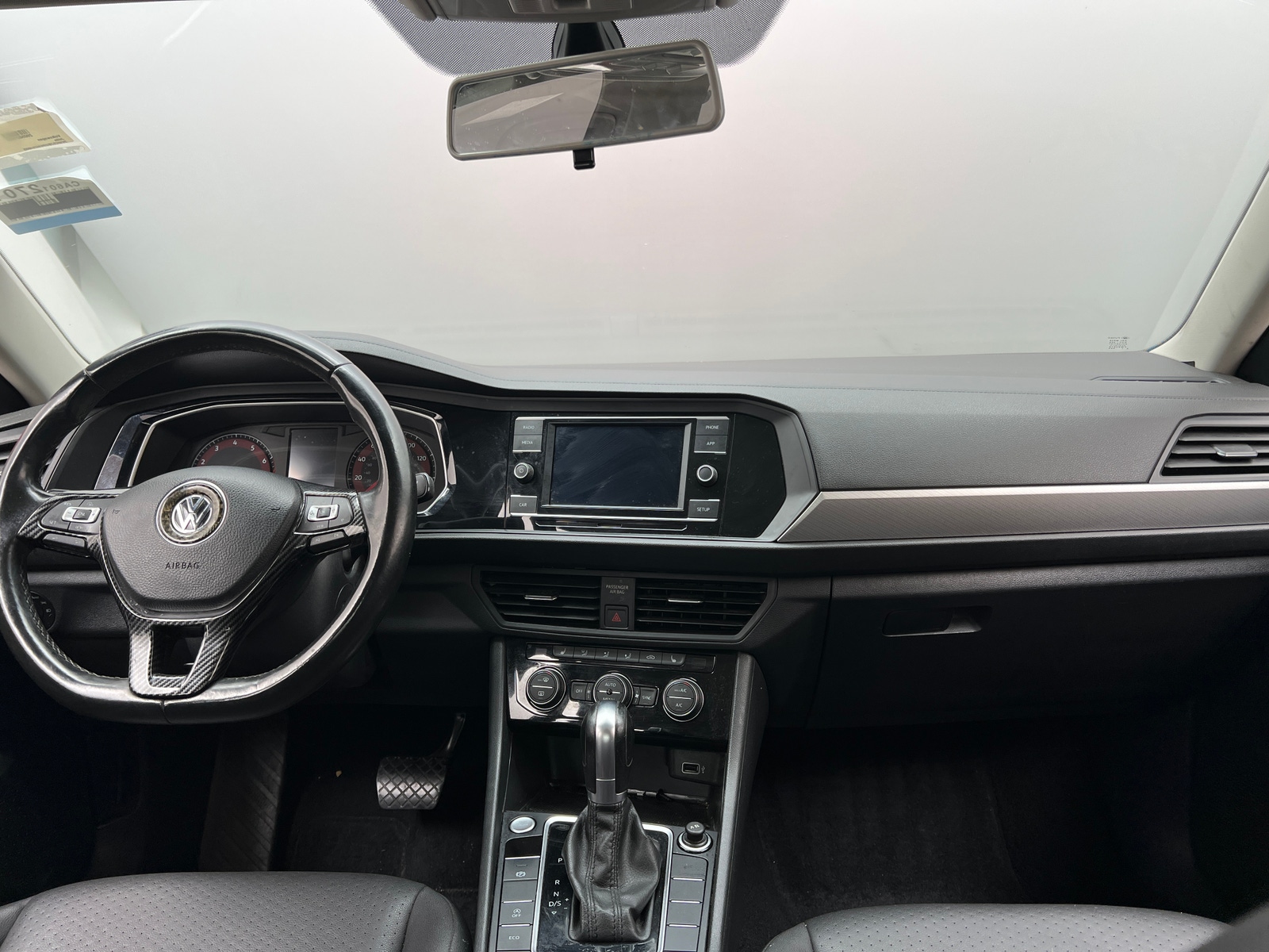 Thumbnail: 2019 Volkswagen Jetta - 2
