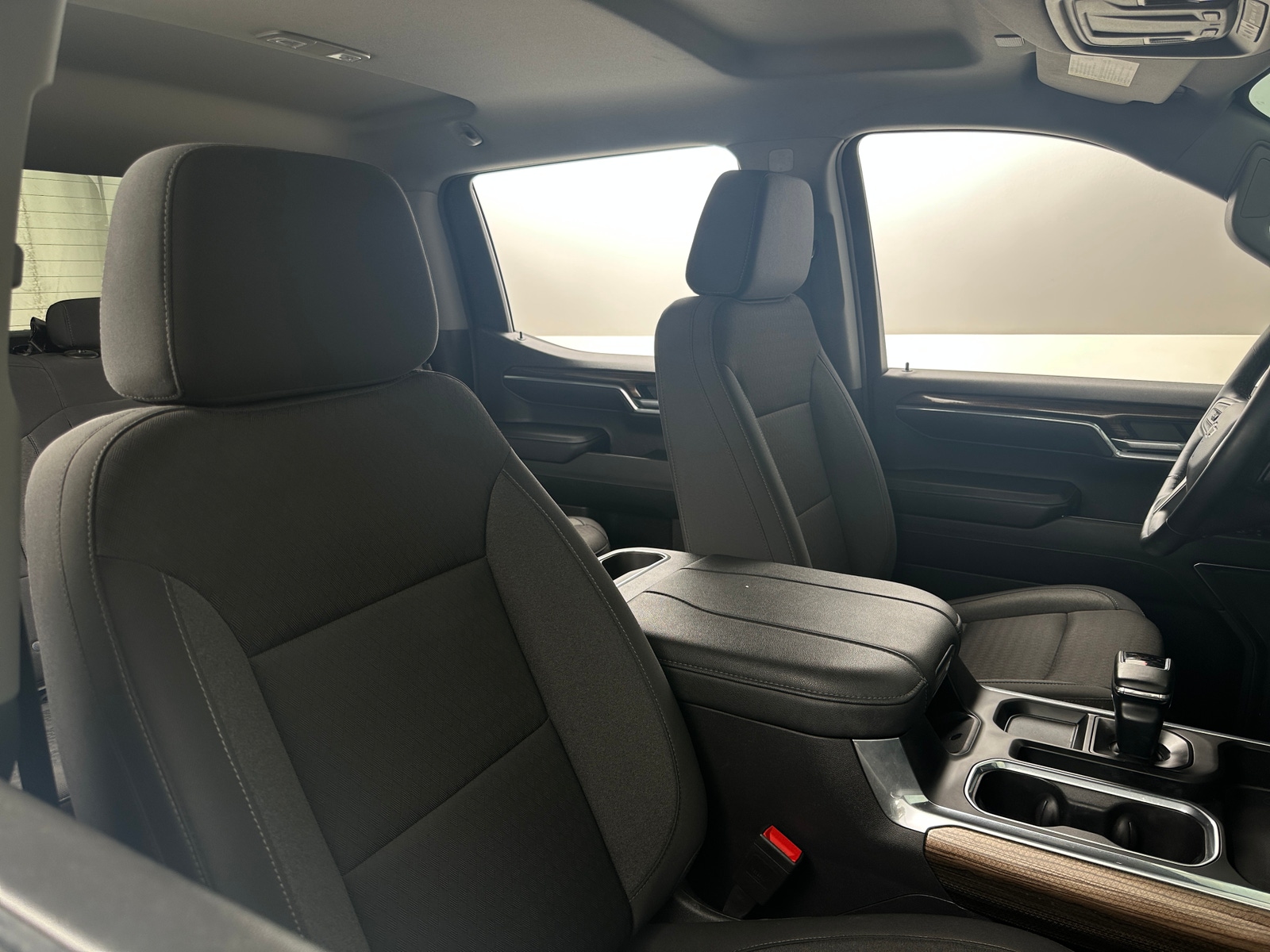 Thumbnail: 2024 Chevrolet Silverado 1500 - 2