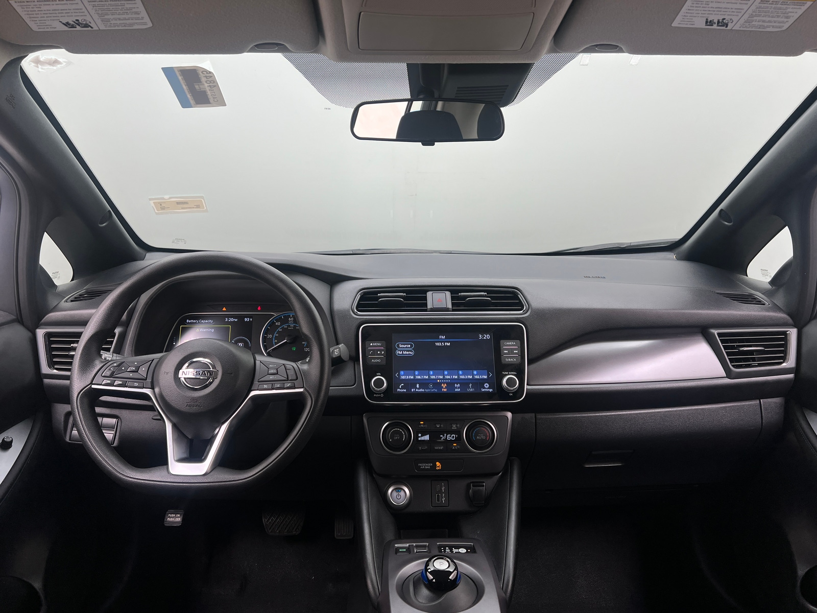 Thumbnail: 2022 Nissan Leaf - 3