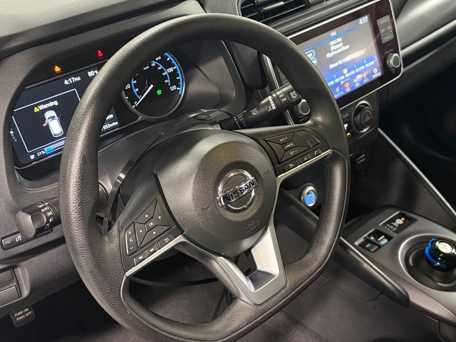 Thumbnail: 2022 Nissan Leaf - 5