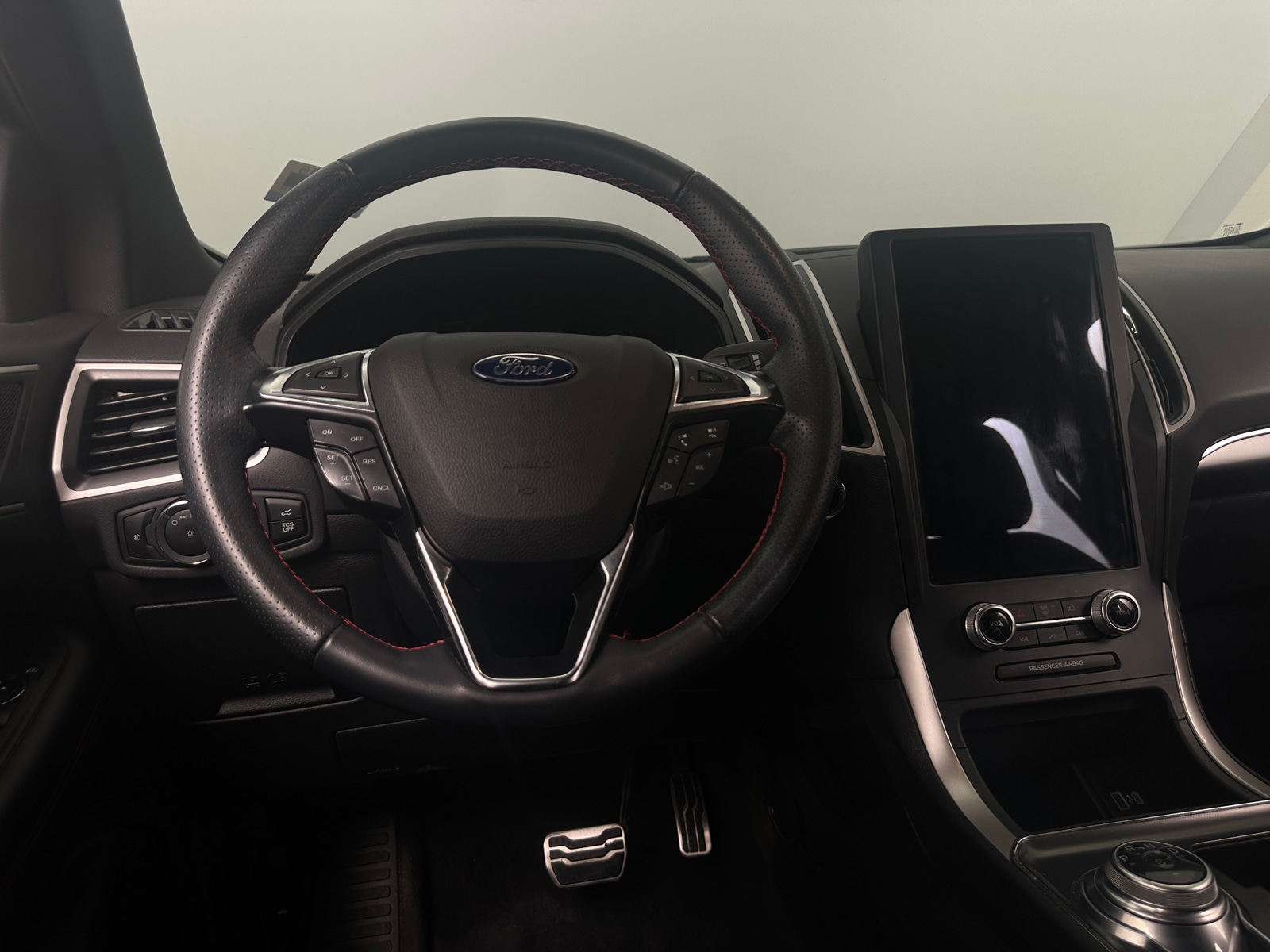 Thumbnail: 2024 Ford Edge - 4