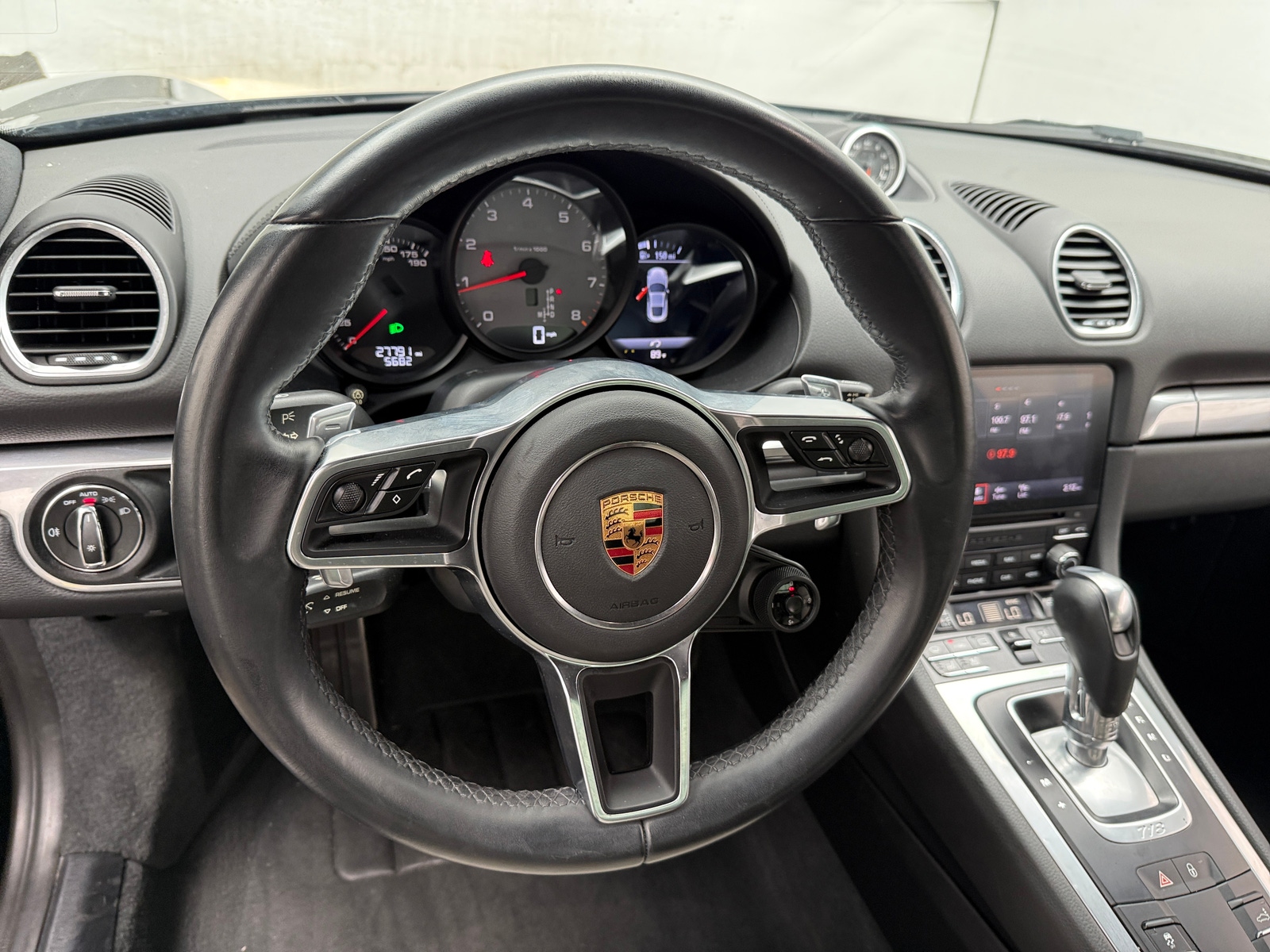 Thumbnail: 2018 Porsche 718 Cayman - 3