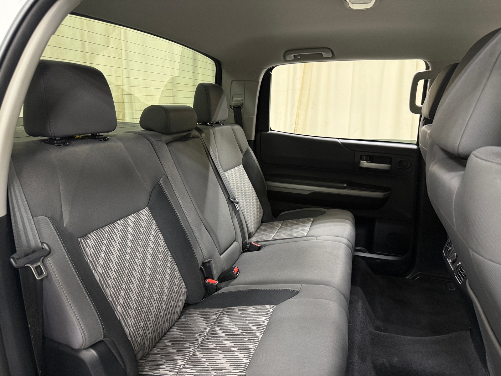 Thumbnail: 2019 Toyota Tundra - 6