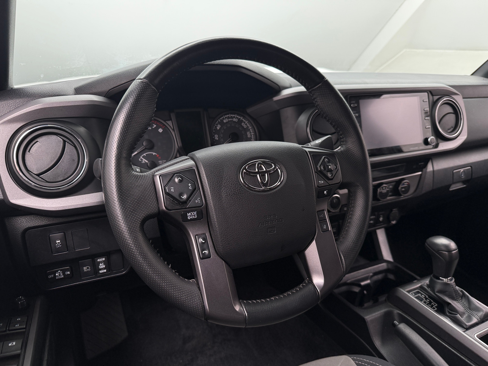Thumbnail: 2022 Toyota Tacoma - 5