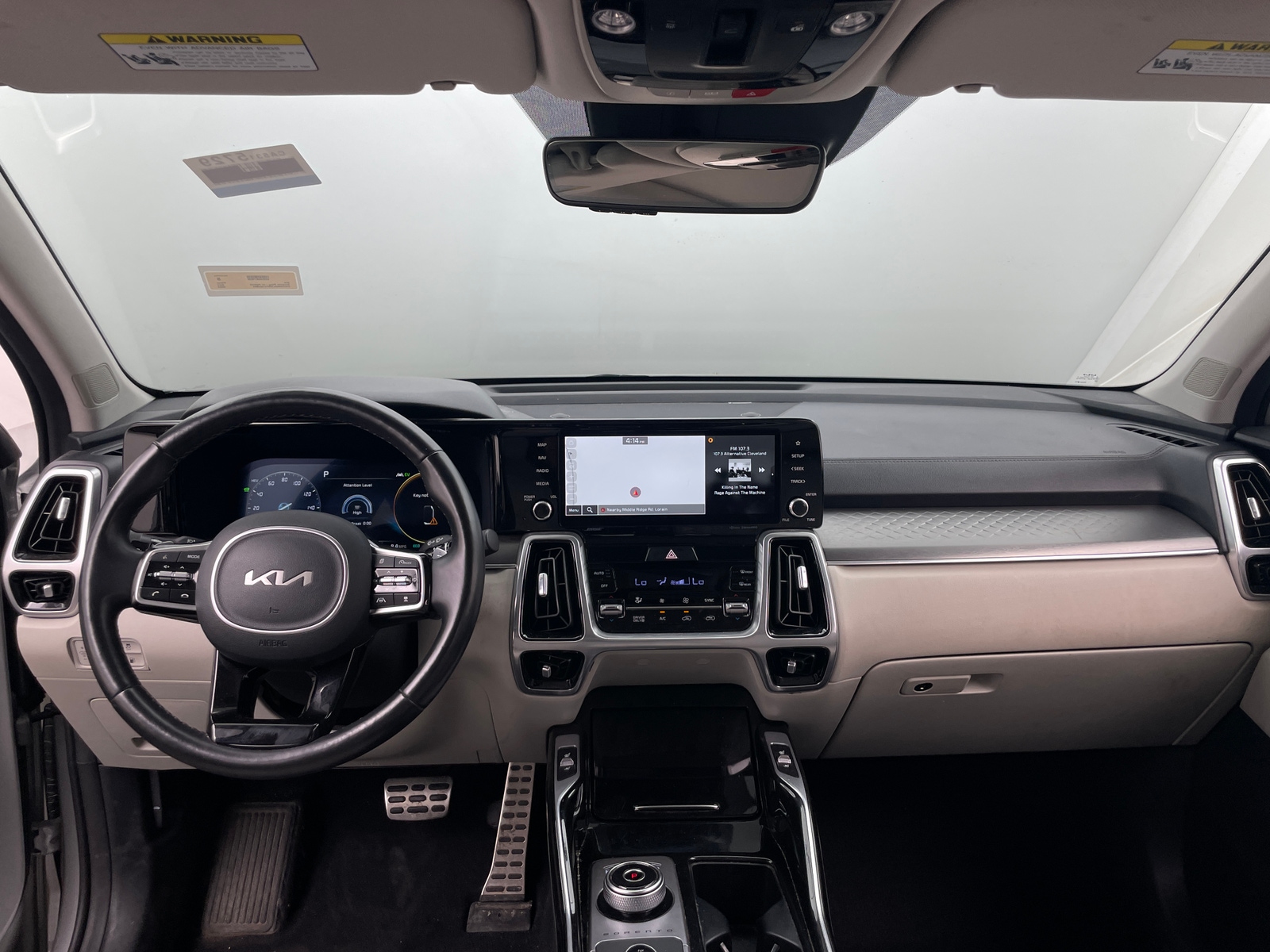 Thumbnail: 2023 Kia Sorento - 2