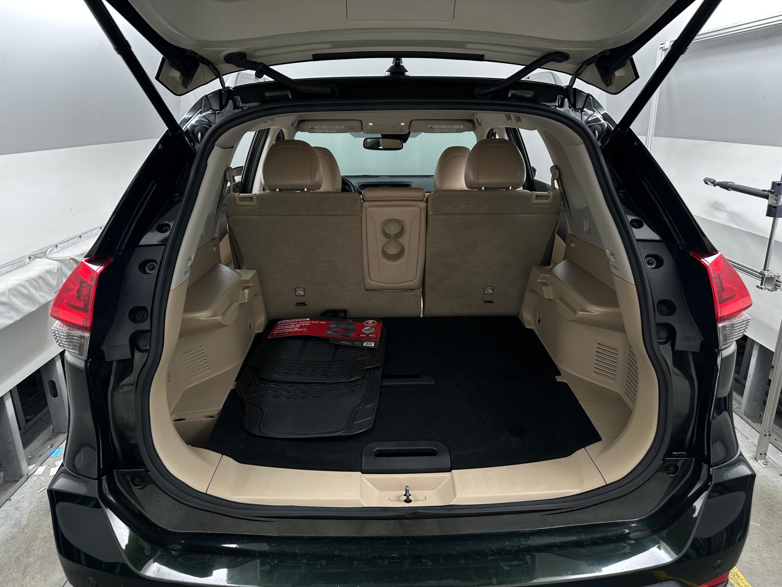 Thumbnail: 2020 Nissan Rogue - 6
