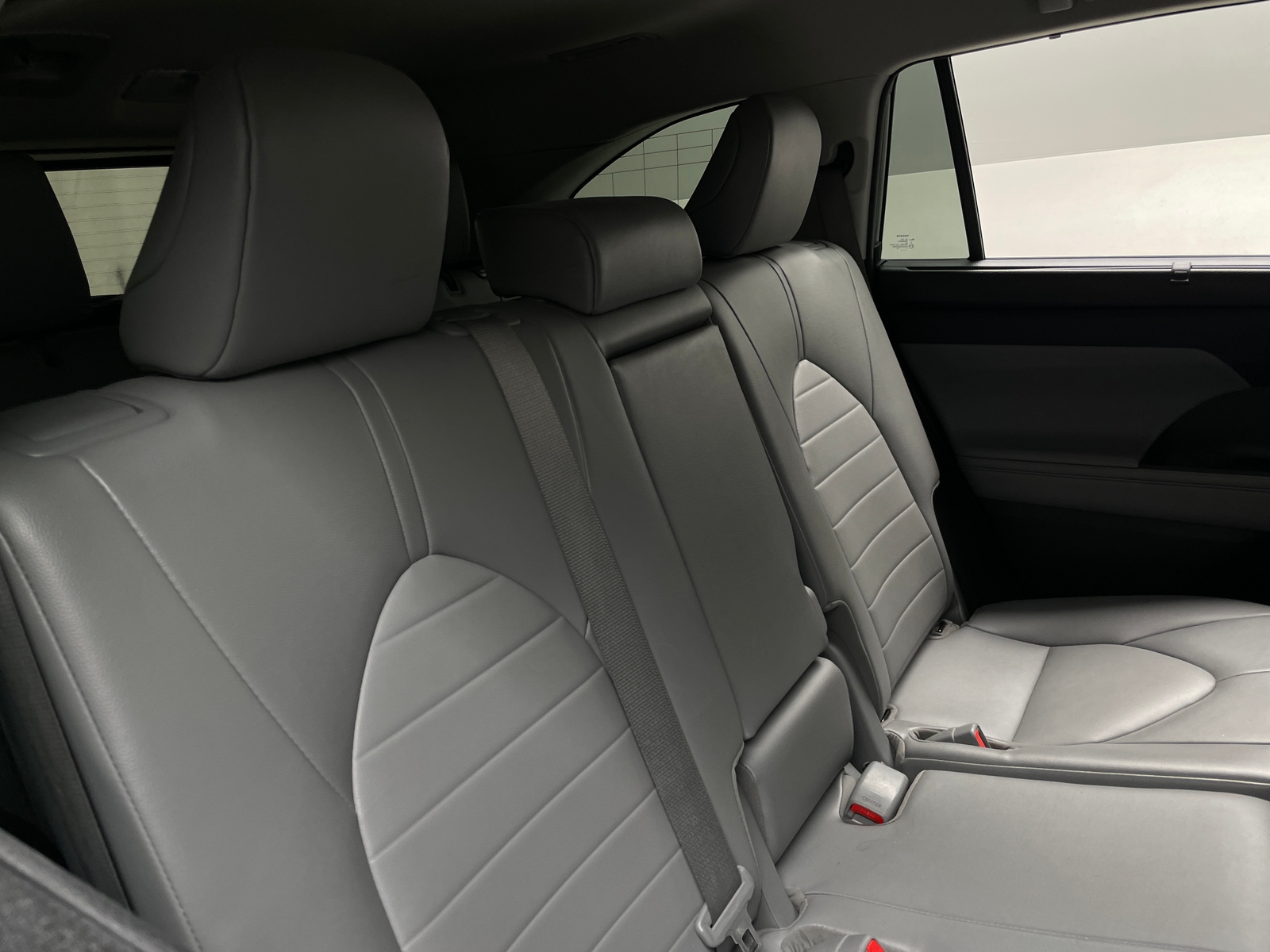 Thumbnail: 2021 Toyota Highlander - 5