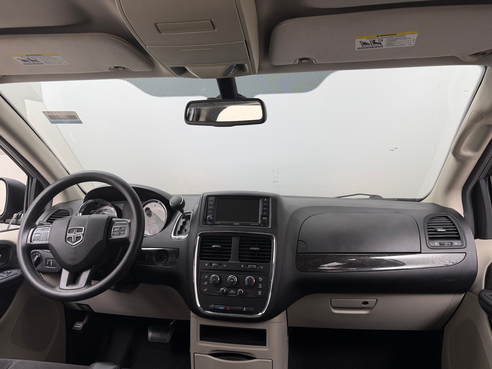 Thumbnail: 2019 Dodge Grand Caravan - 3