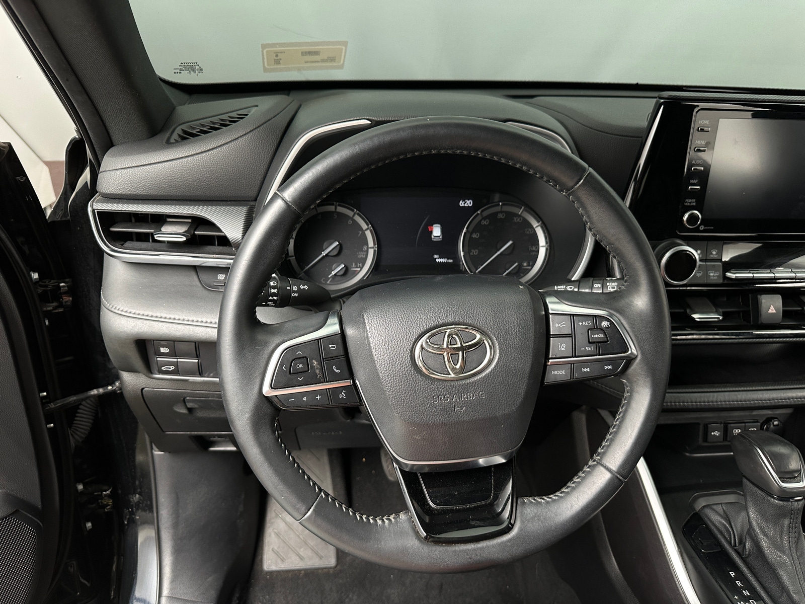 Thumbnail: 2021 Toyota Highlander - 5