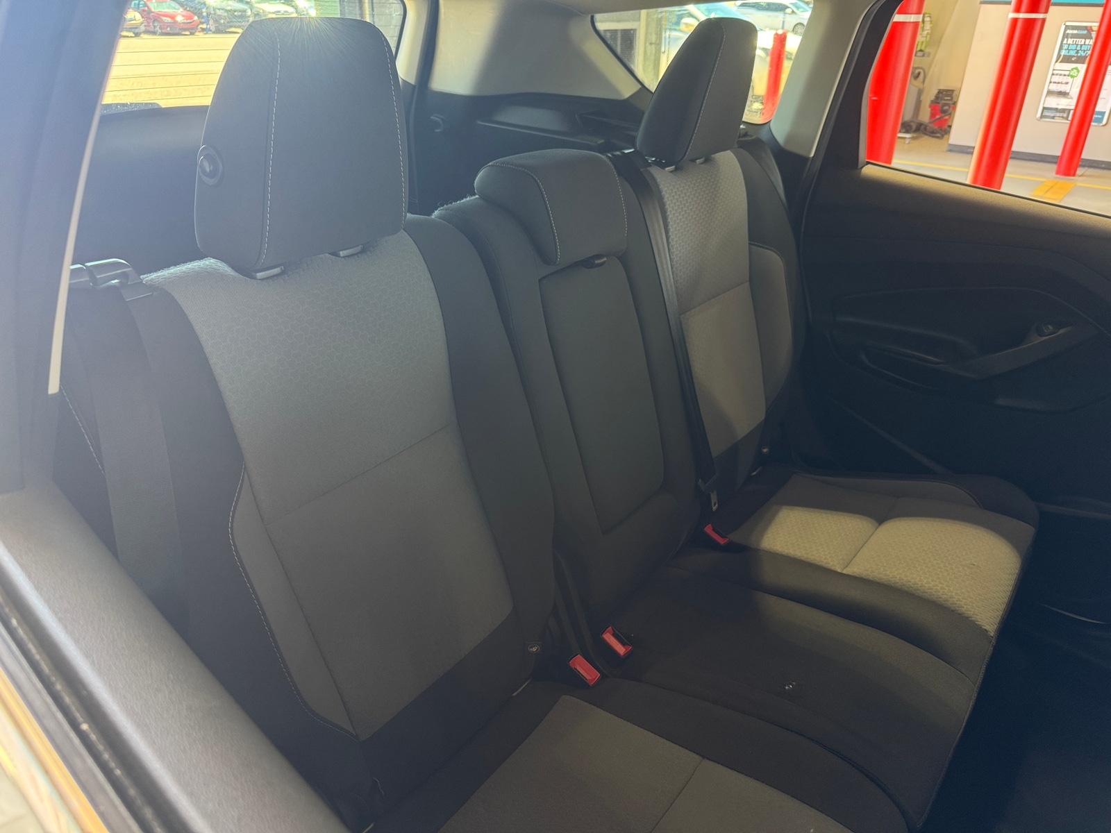 Thumbnail: 2018 Ford Escape - 6