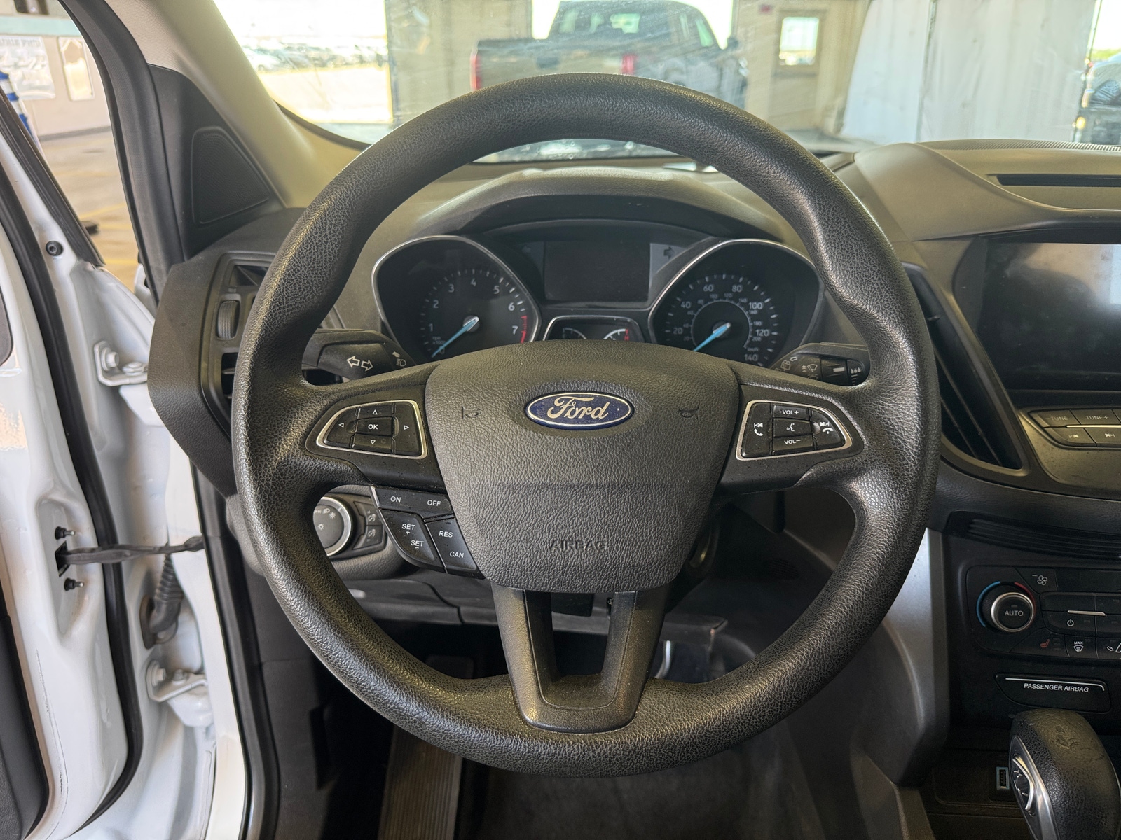 Thumbnail: 2018 Ford Escape - 5