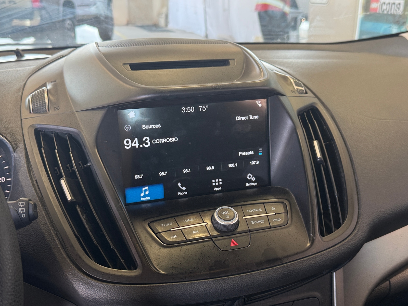 Thumbnail: 2018 Ford Escape - 4