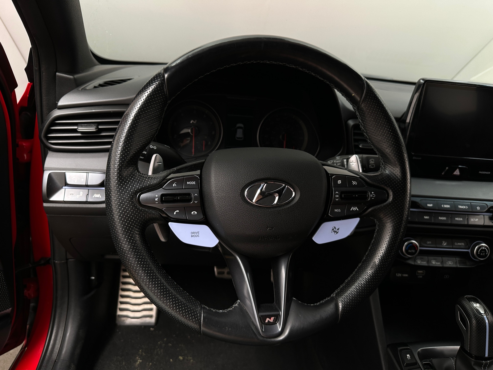 Thumbnail: 2022 Hyundai Veloster - 5