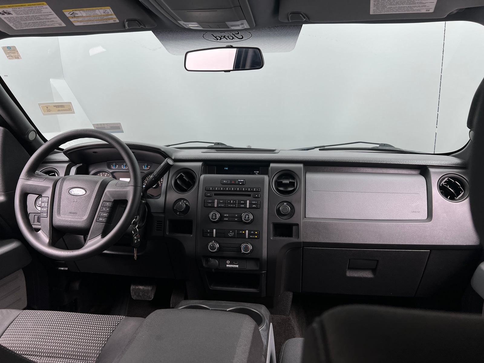 Thumbnail: 2014 Ford Econoline - 3