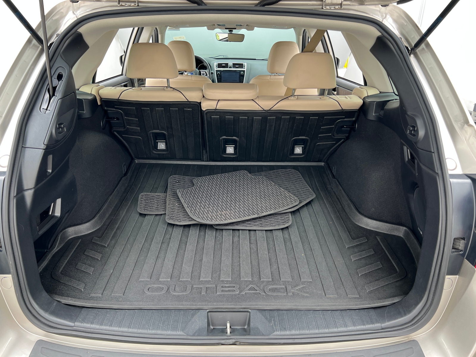 Thumbnail: 2019 Subaru Outback - 6