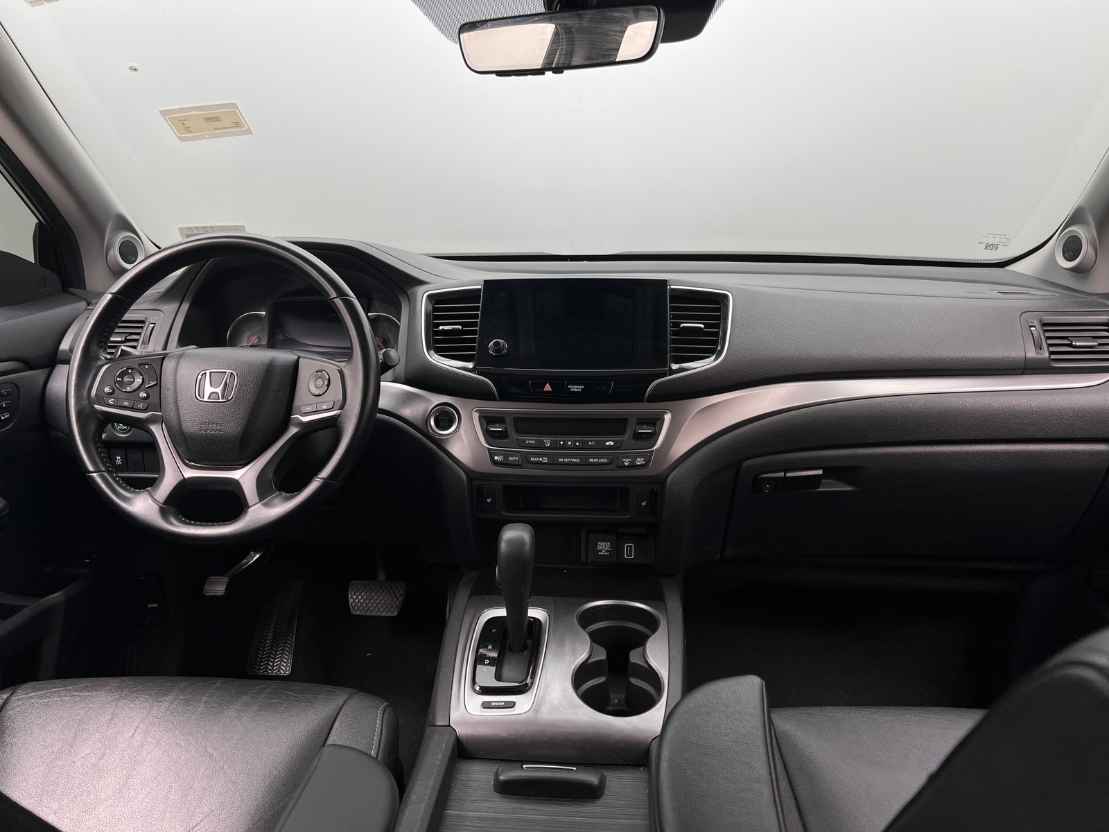 Thumbnail: 2019 Honda Pilot - 2