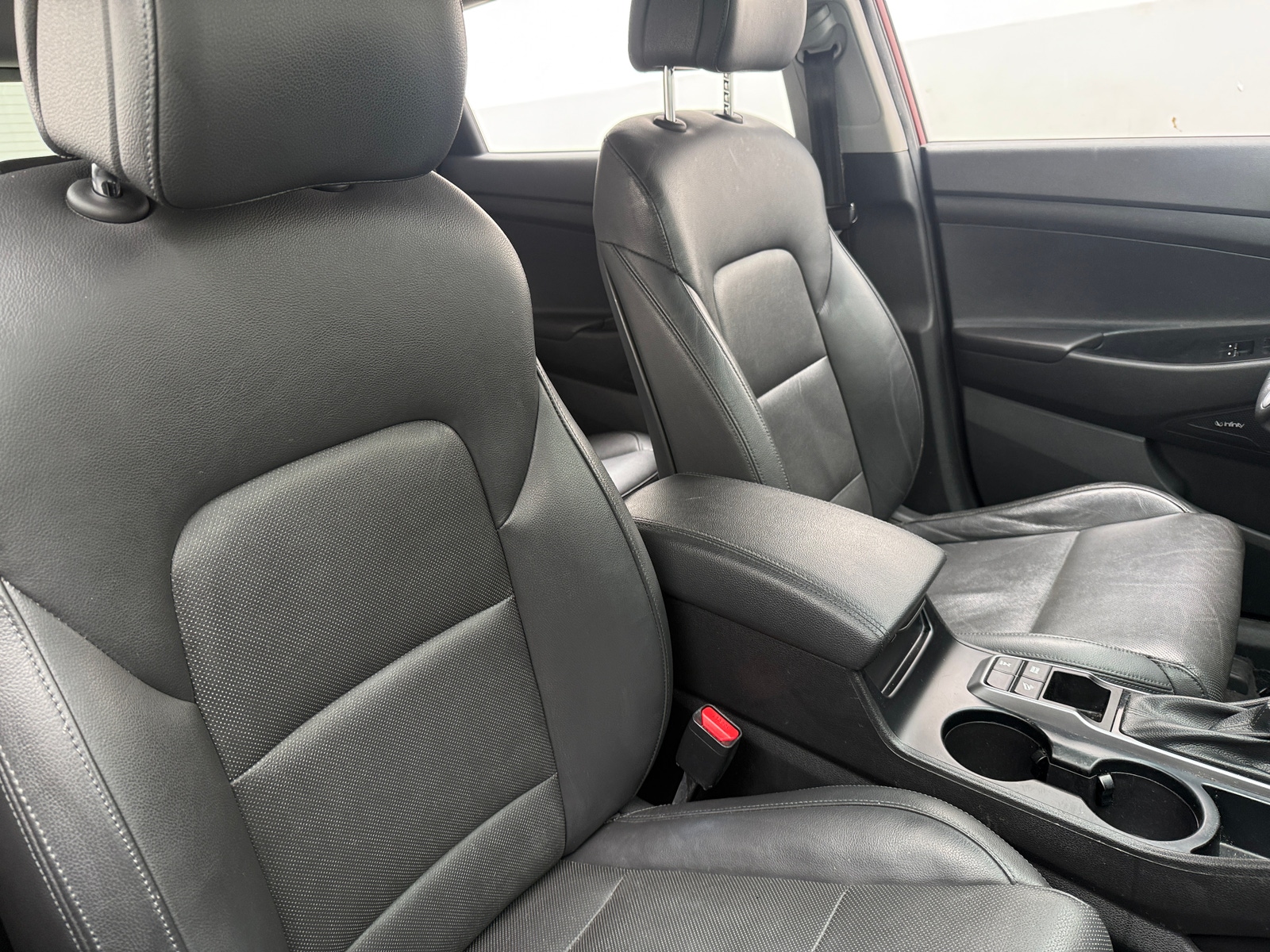 Thumbnail: 2018 Hyundai Tucson - 2