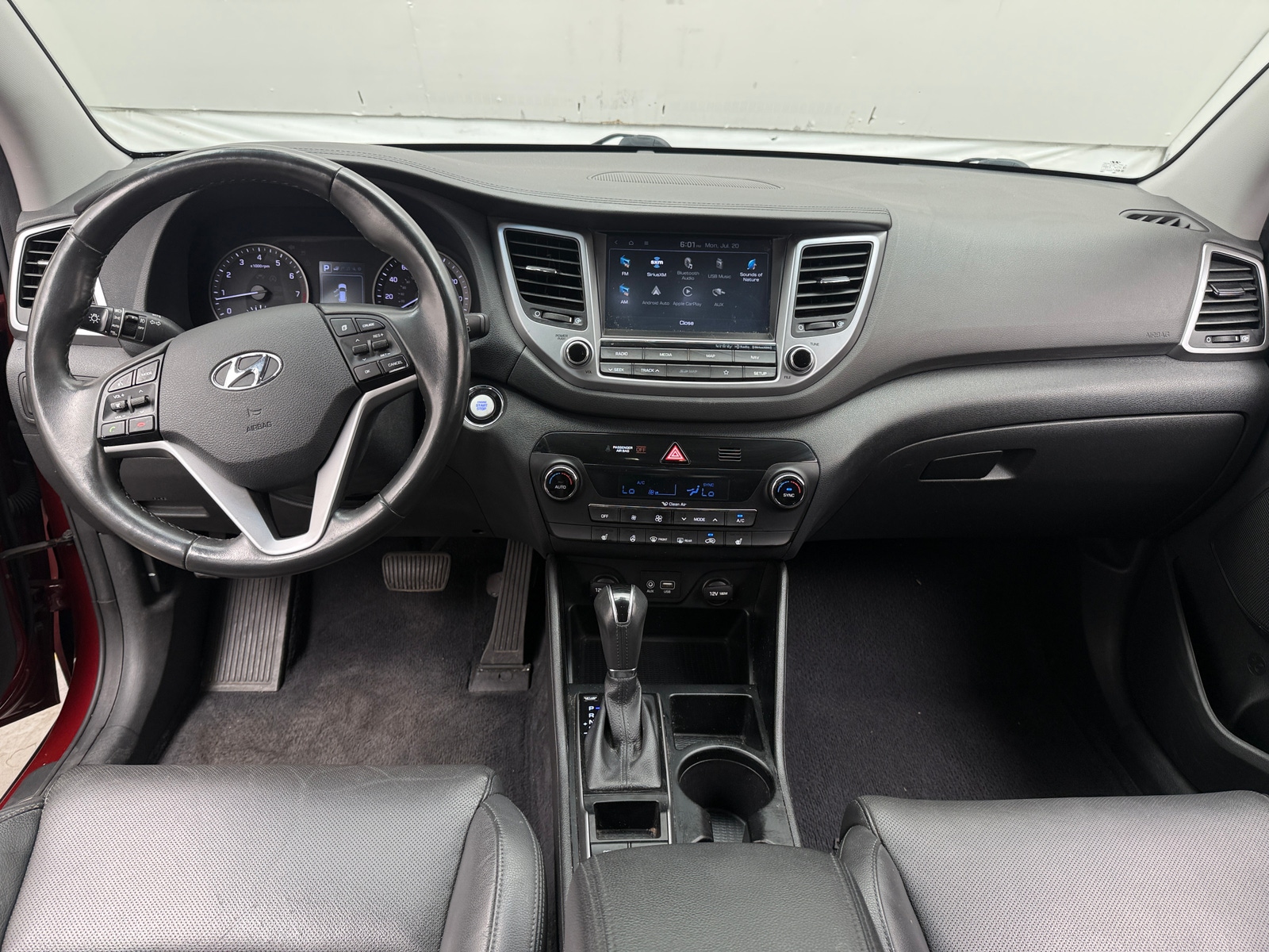 Thumbnail: 2018 Hyundai Tucson - 3