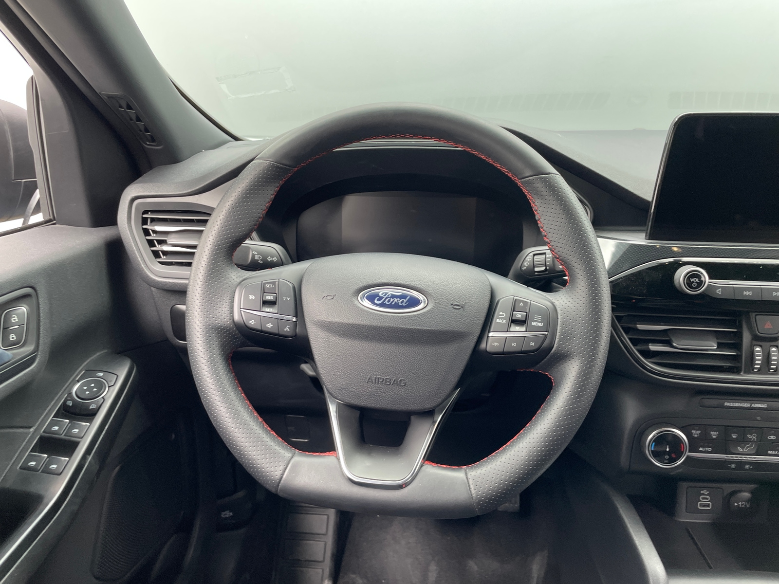 Thumbnail: 2025 Ford Escape - 5