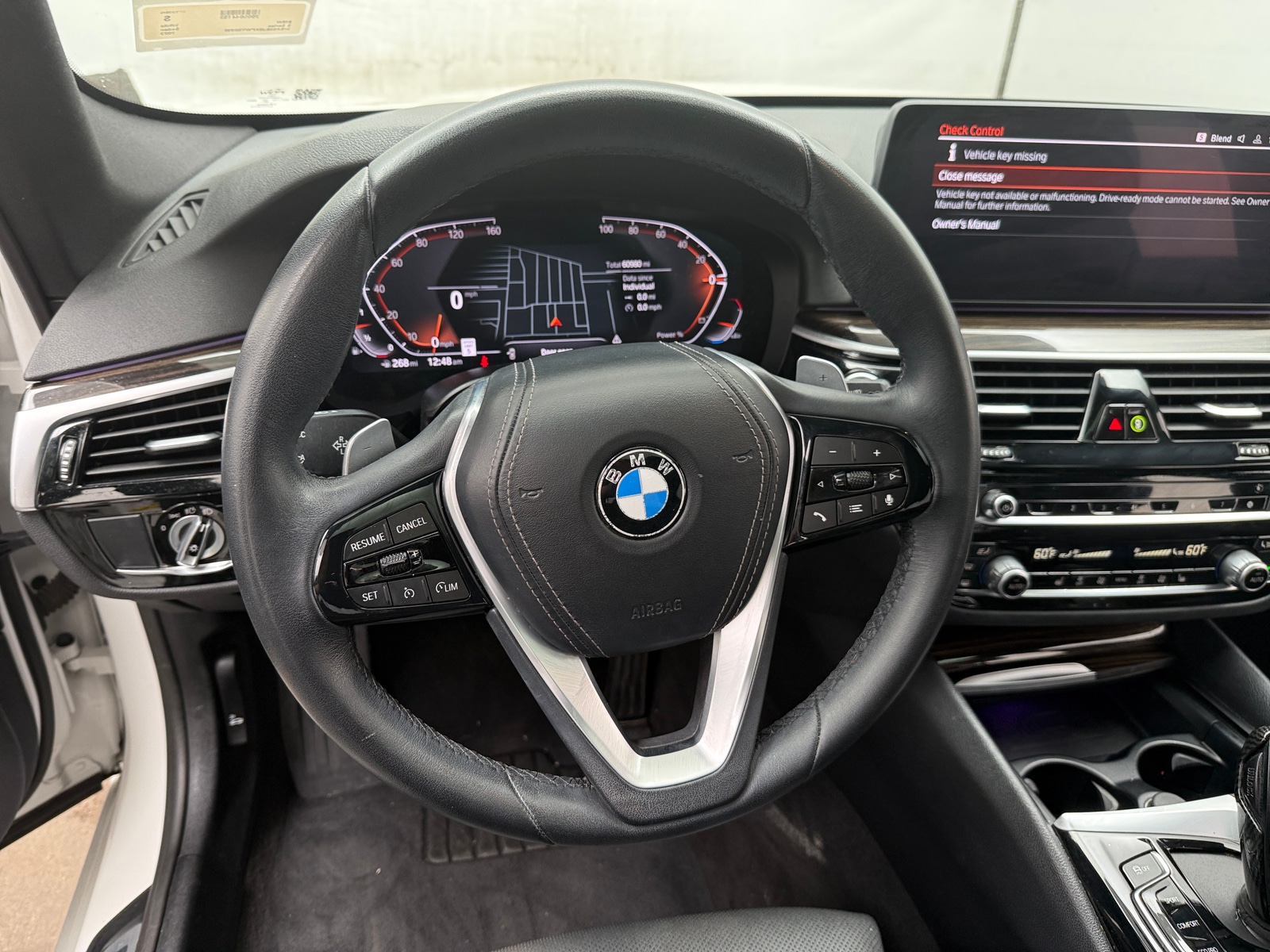 Thumbnail: 2023 BMW 5 Series - 4