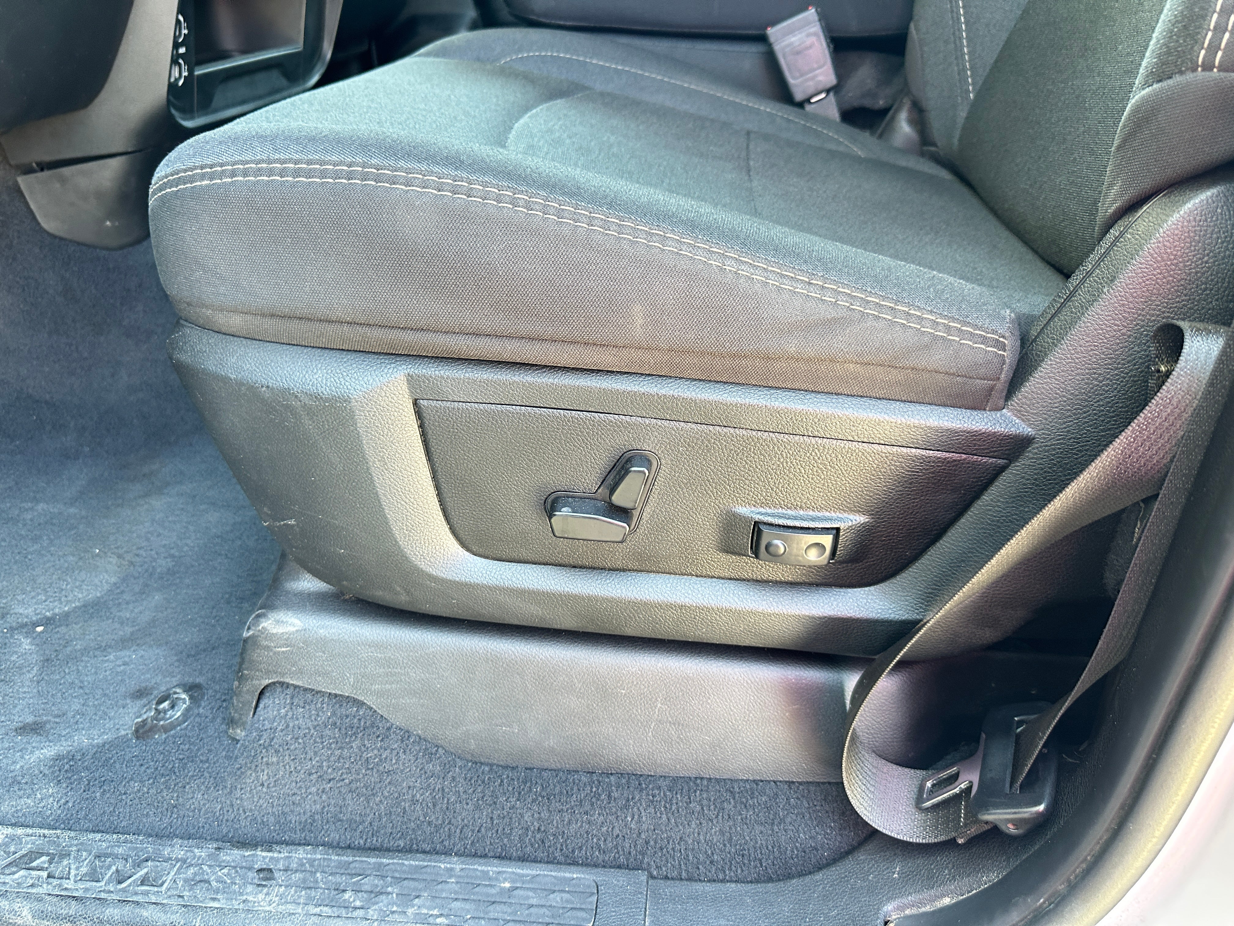 2025 RAM Ram 2500 Pickup Big Horn - Photo 11