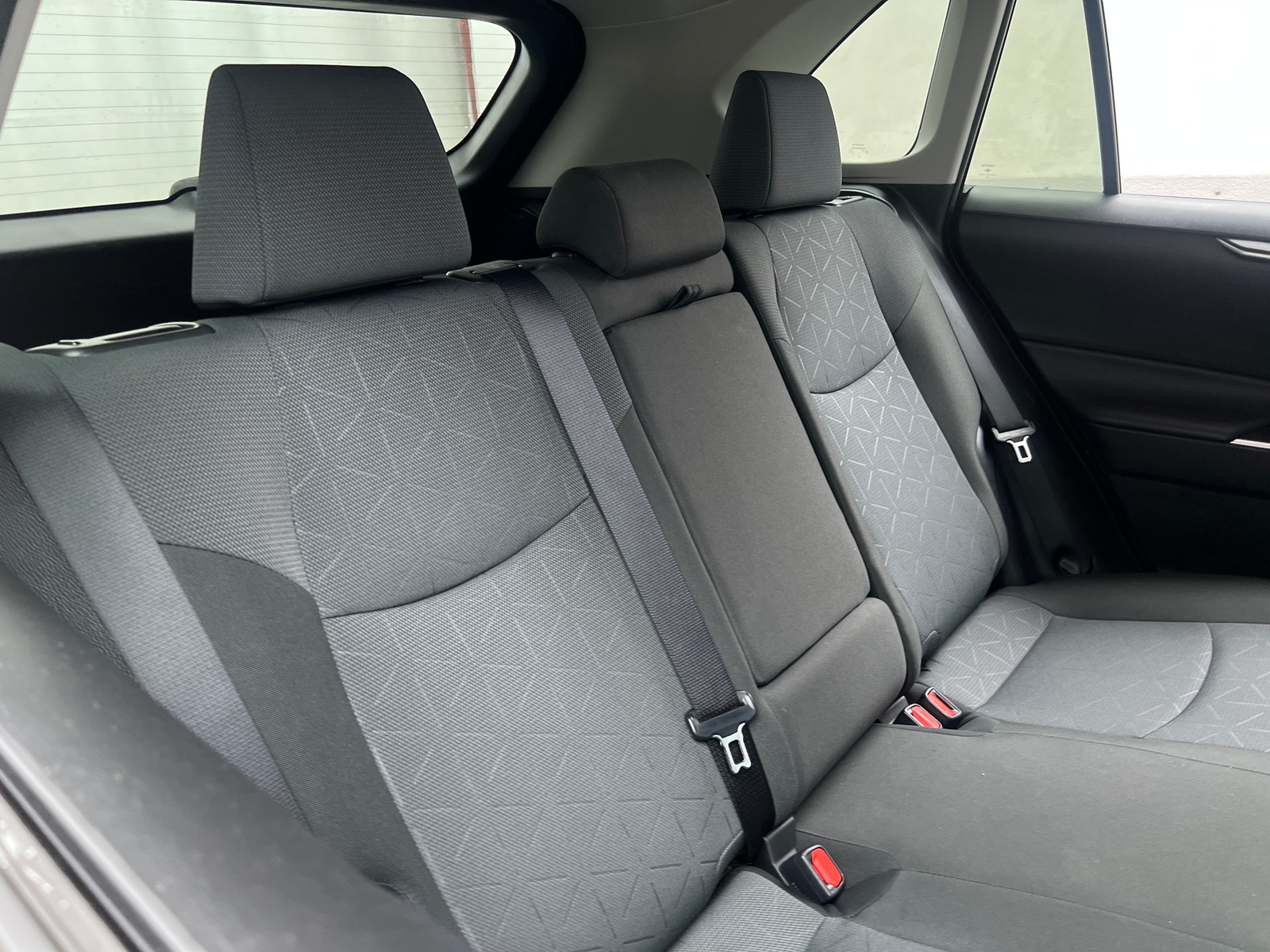 Thumbnail: 2025 Toyota RAV4 - 6