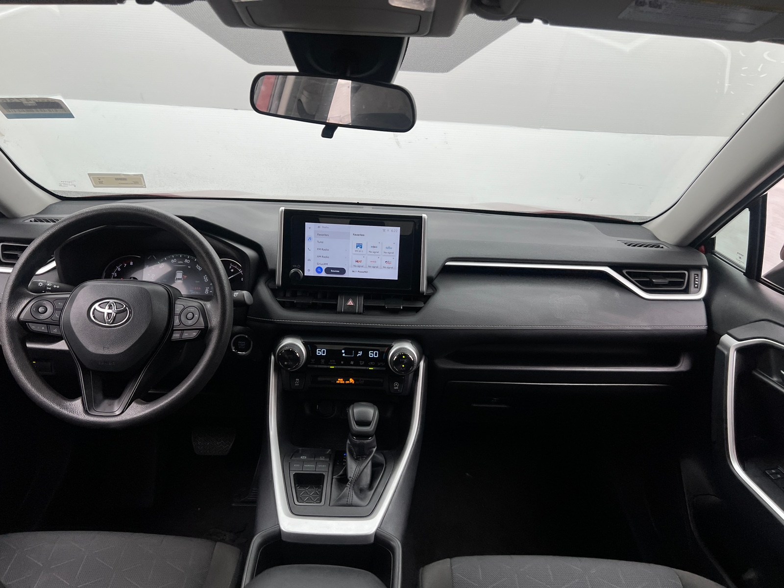 Thumbnail: 2025 Toyota RAV4 - 3