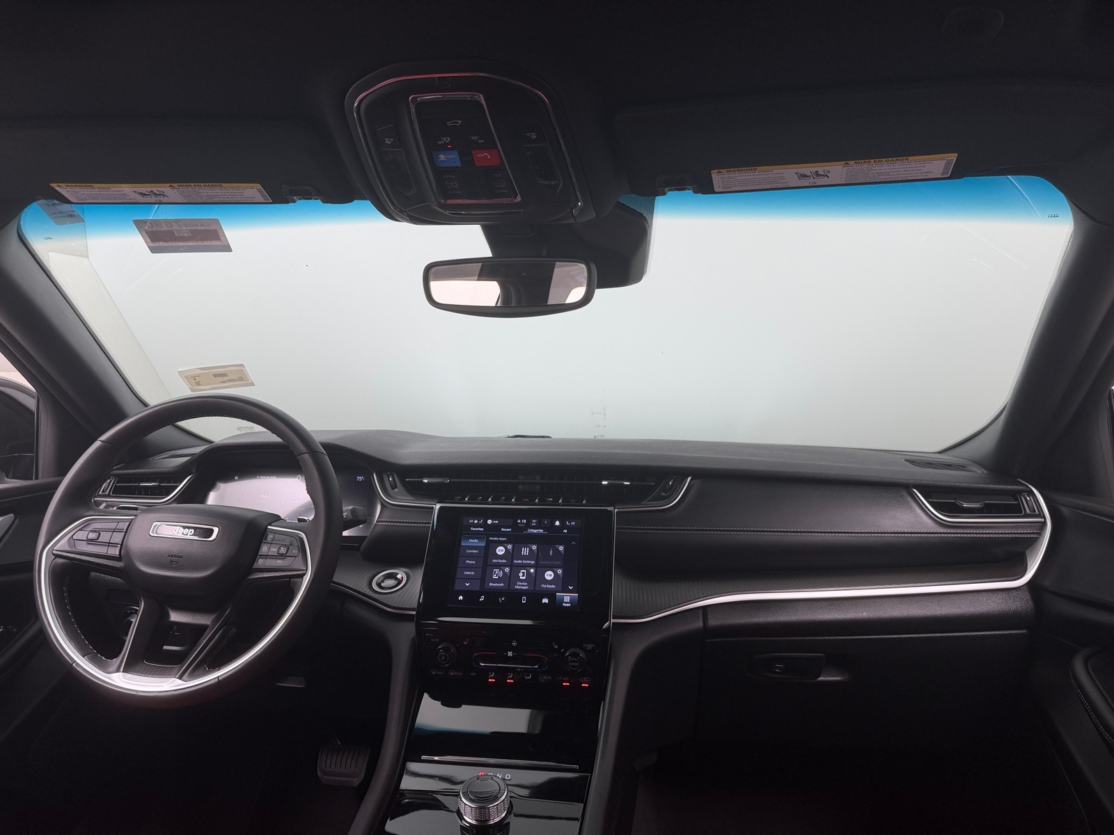 Thumbnail: 2024 Jeep Grand Cherokee - 3