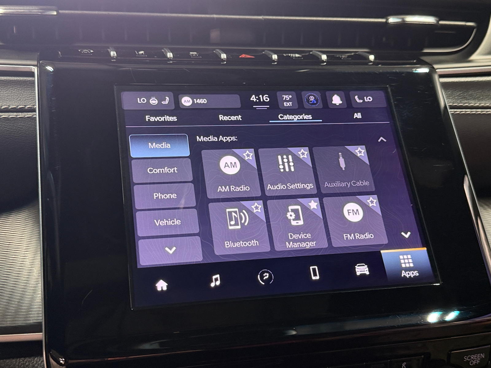 Thumbnail: 2024 Jeep Grand Cherokee - 4
