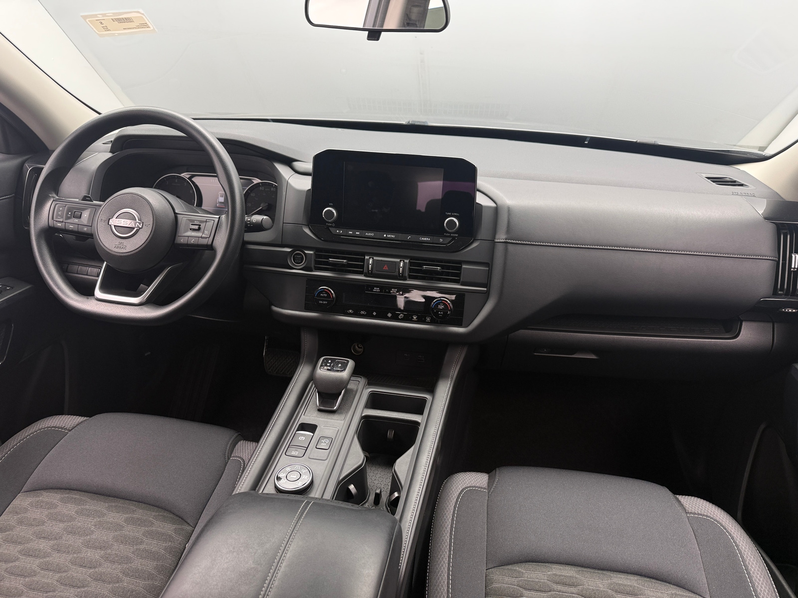 Thumbnail: 2023 Nissan Pathfinder - 3
