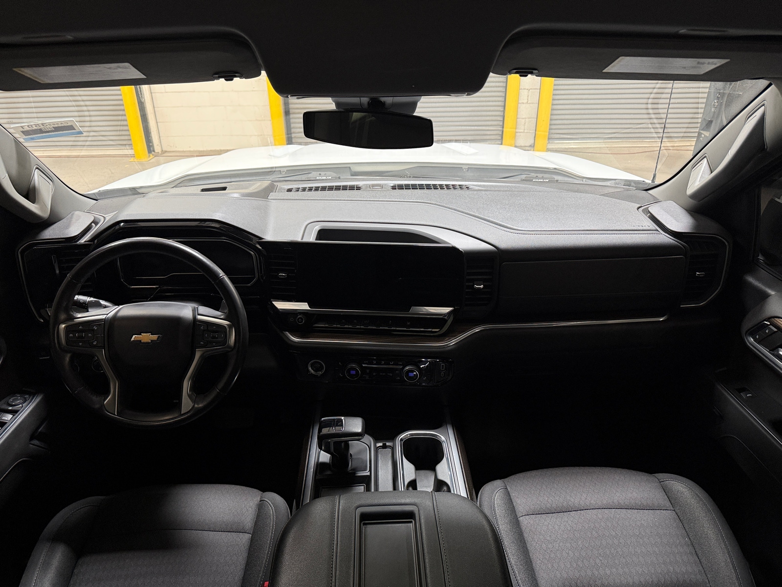 Thumbnail: 2022 Chevrolet Silverado 1500 - 3