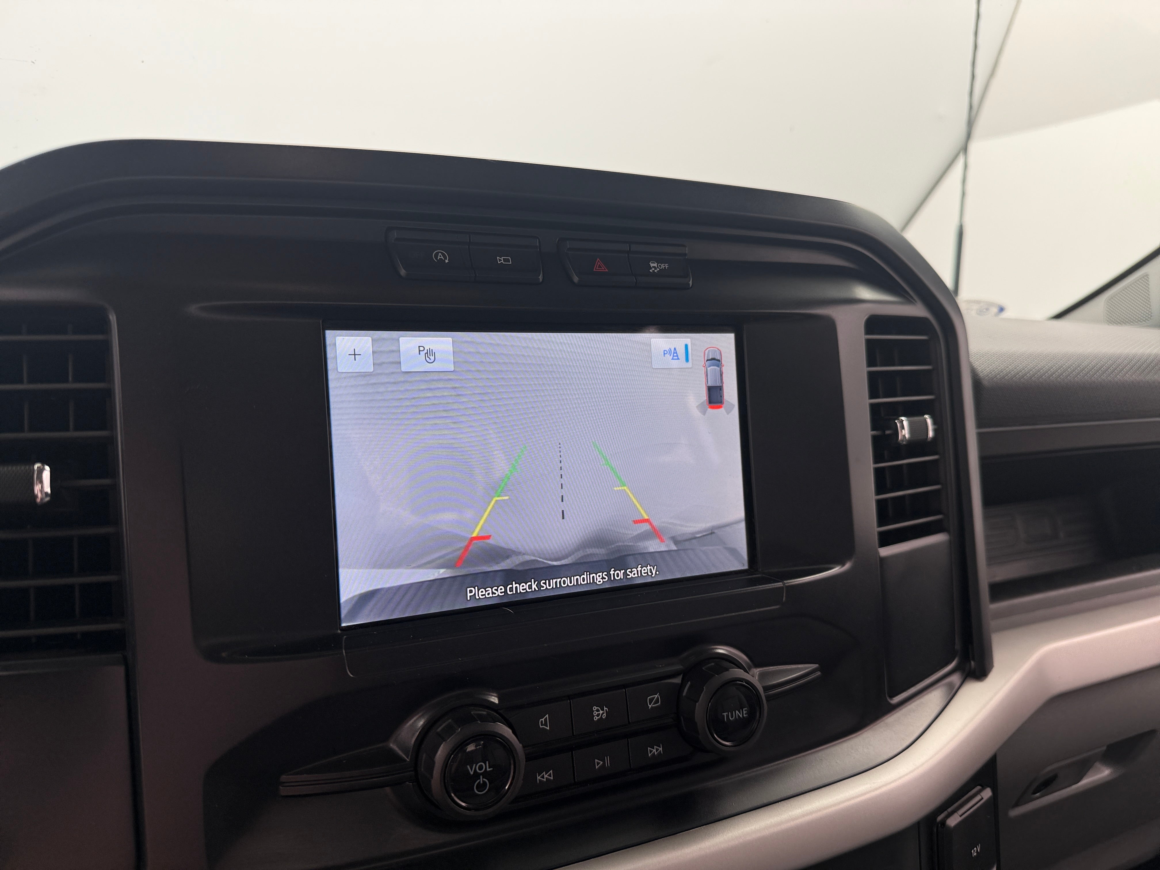 2022 Ford F-150 XL - Photo 12