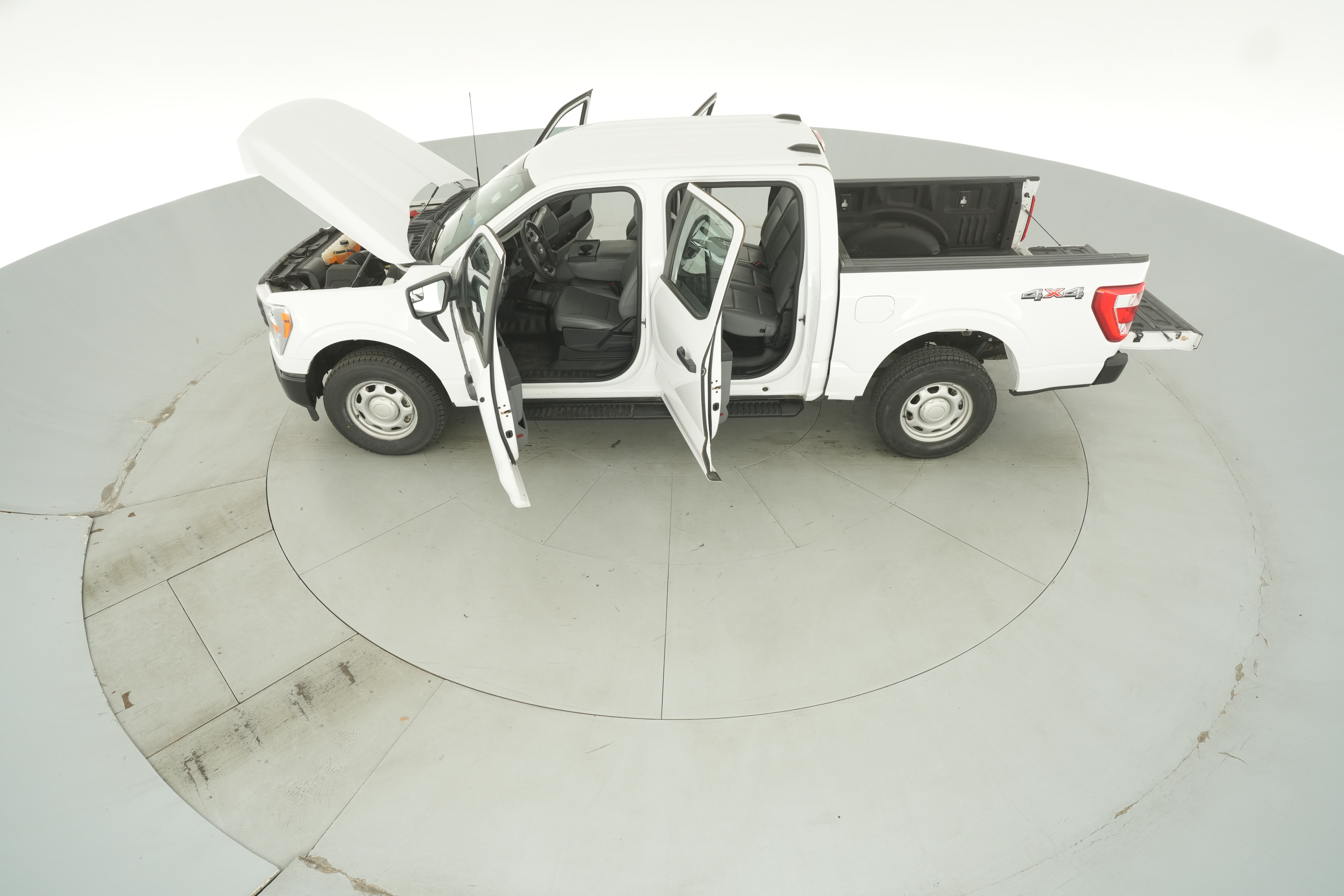 2022 Ford F-150 XL - Photo 41