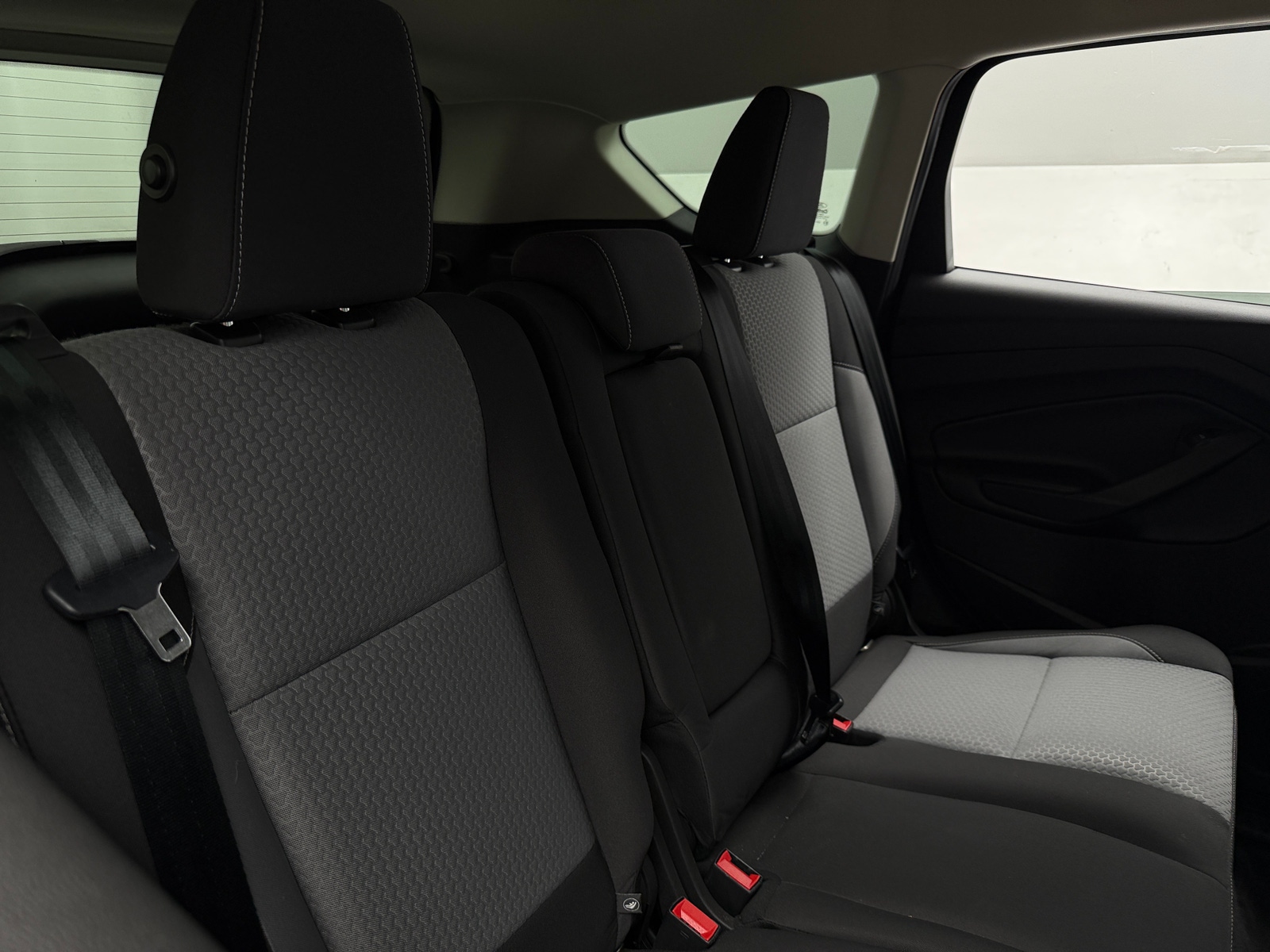 Thumbnail: 2017 Ford Escape - 6