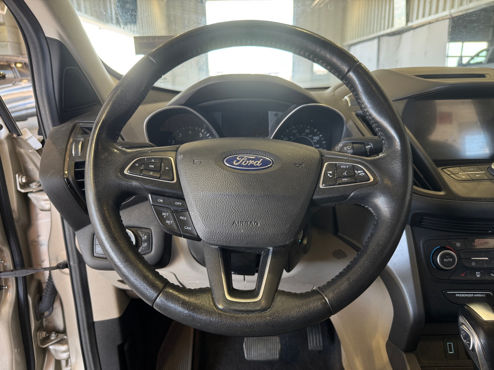 Thumbnail: 2018 Ford Escape - 4