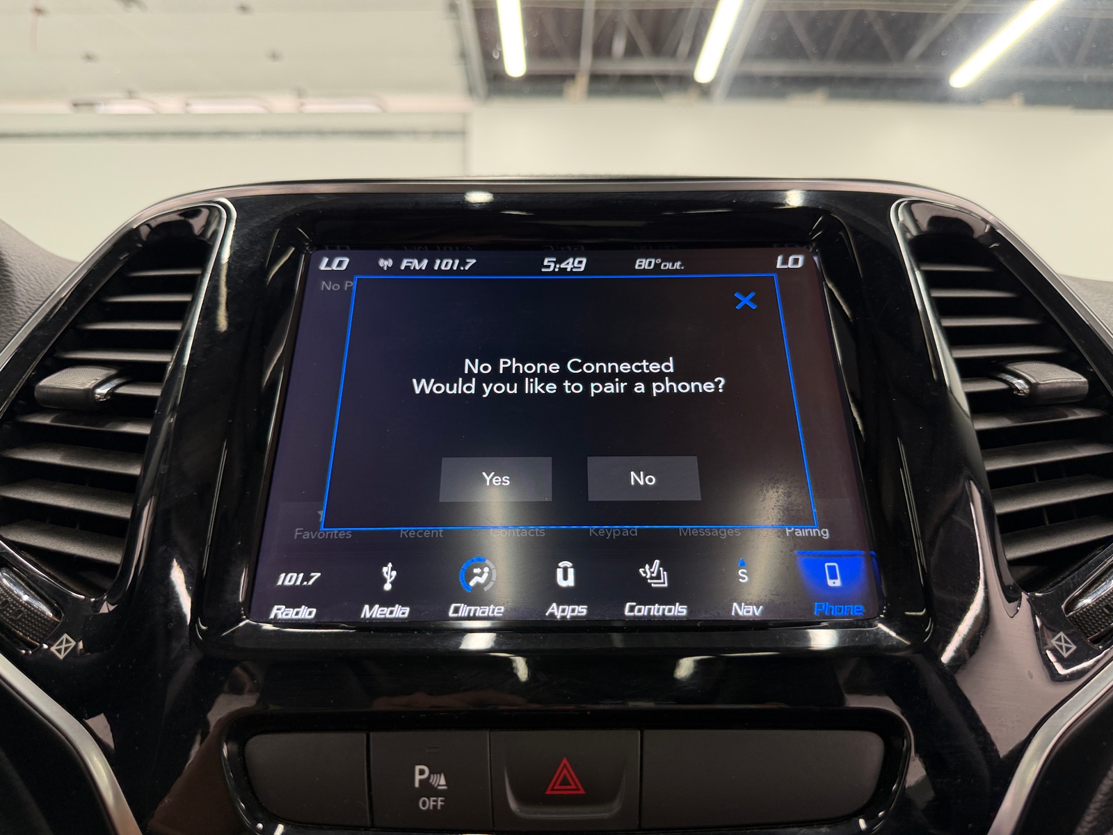 Thumbnail: 2019 Jeep Cherokee - 3