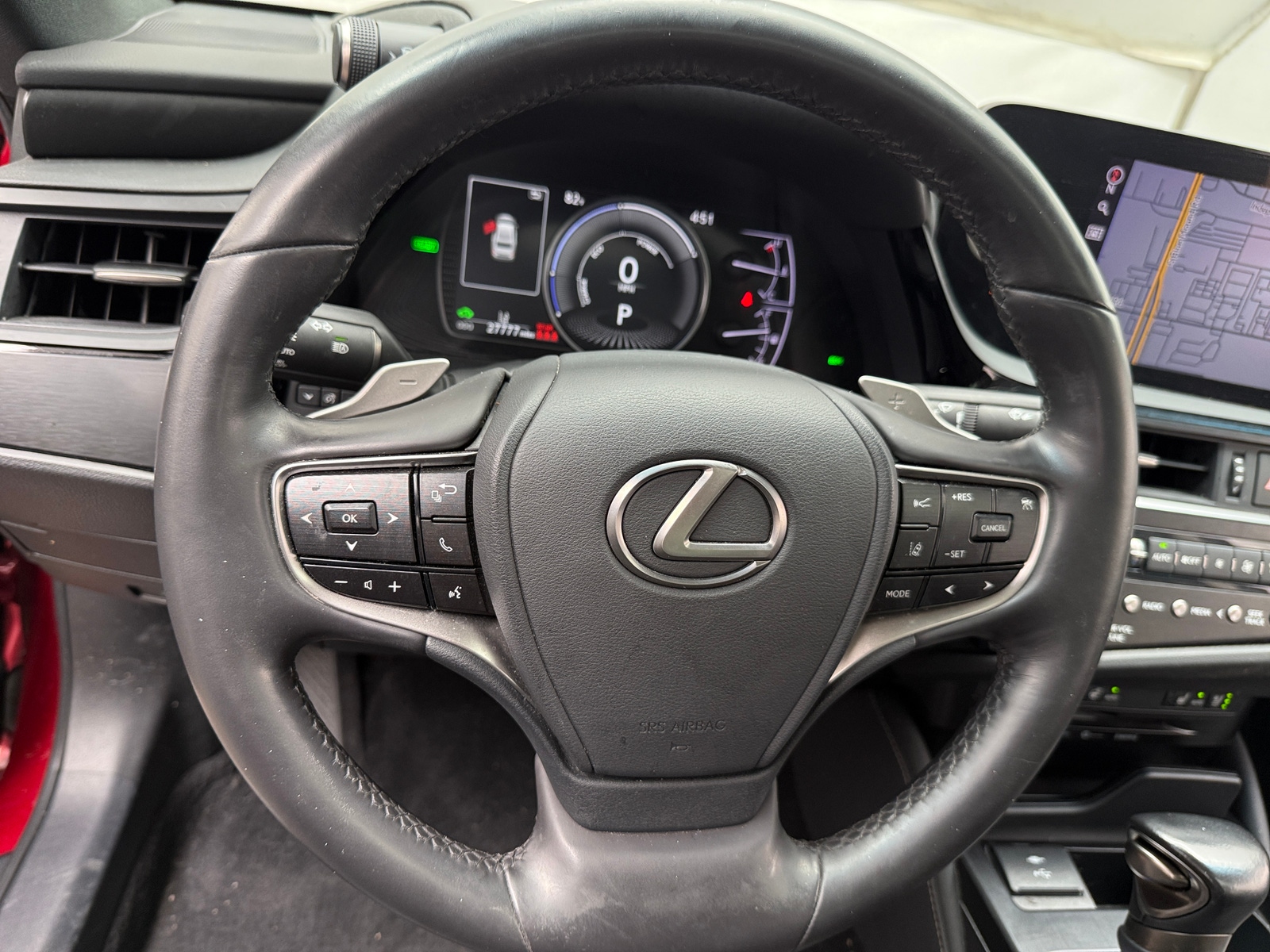 Thumbnail: 2022 Lexus ES - 4