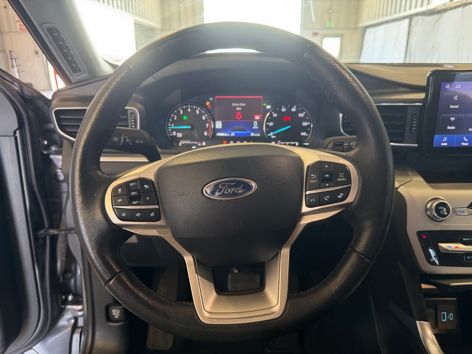 Thumbnail: 2024 Ford Explorer - 5