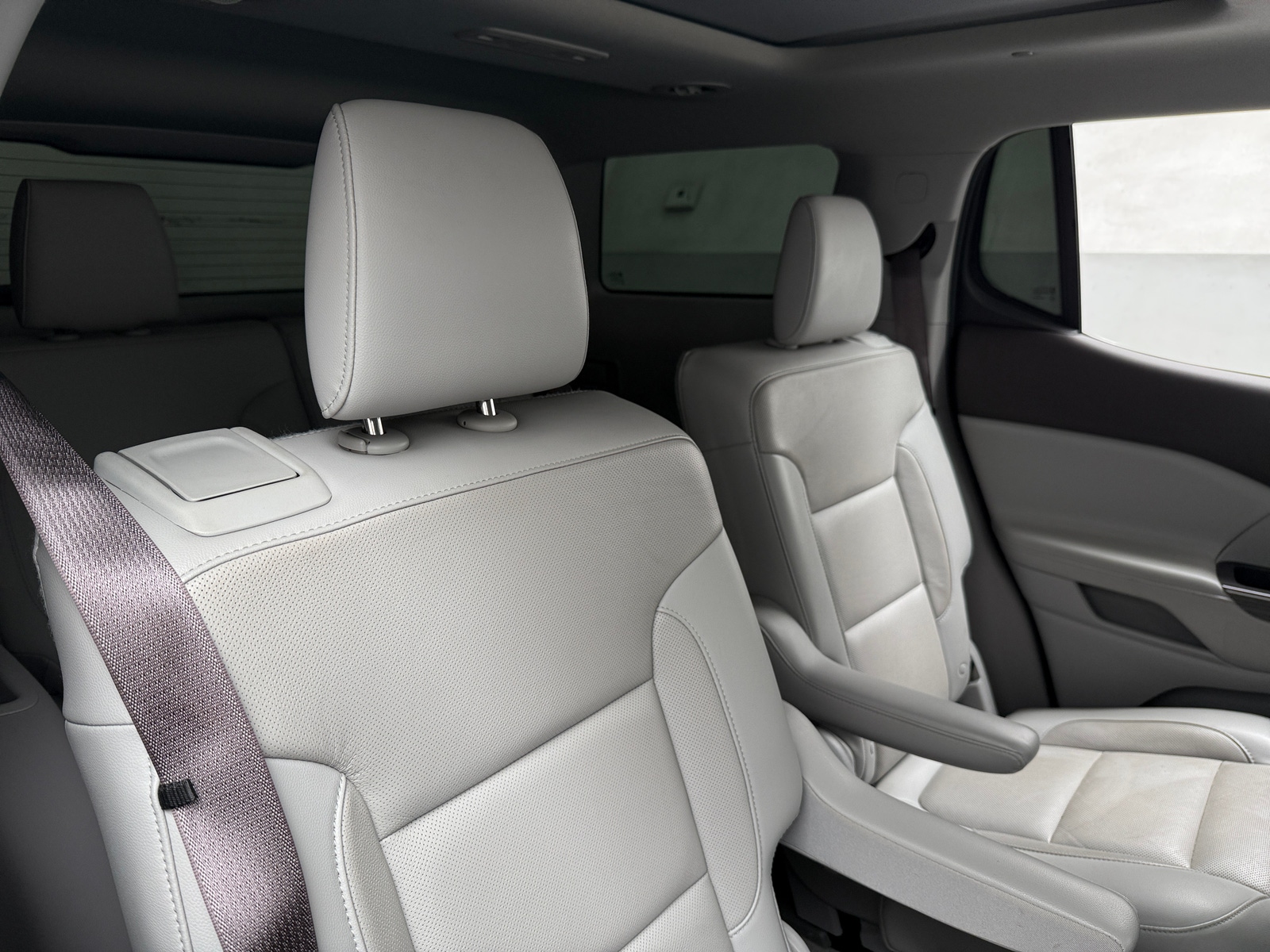 Thumbnail: 2019 GMC Acadia - 5