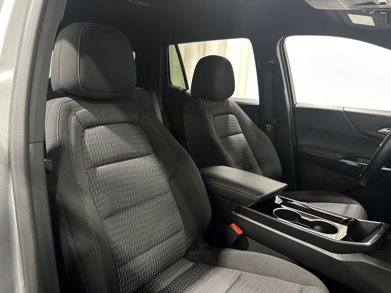 Thumbnail: 2025 Chevrolet Equinox - 2