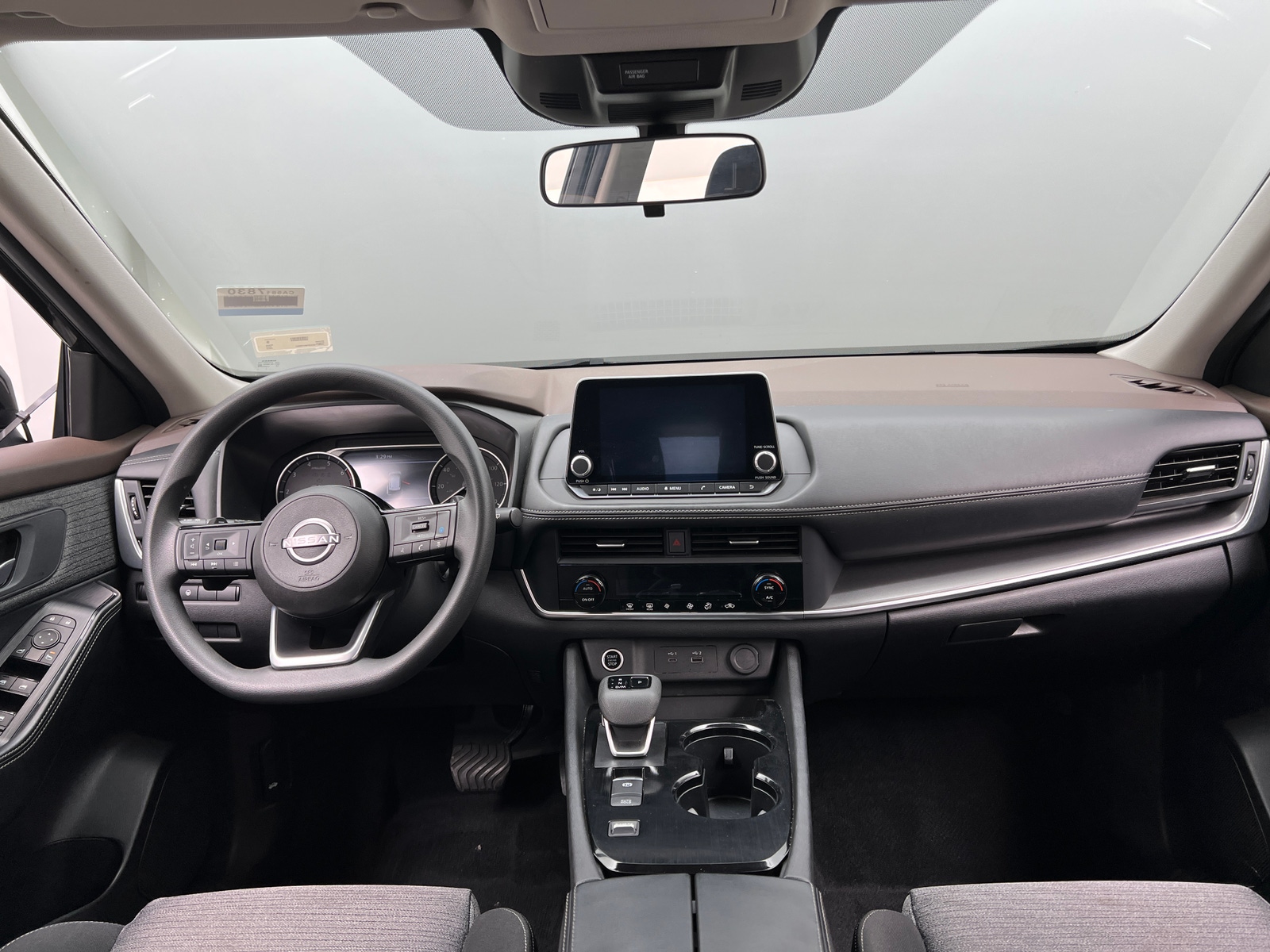 Thumbnail: 2023 Nissan Rogue - 3