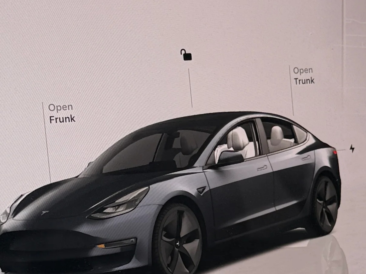 Thumbnail: 2023 Tesla Model 3 - 3