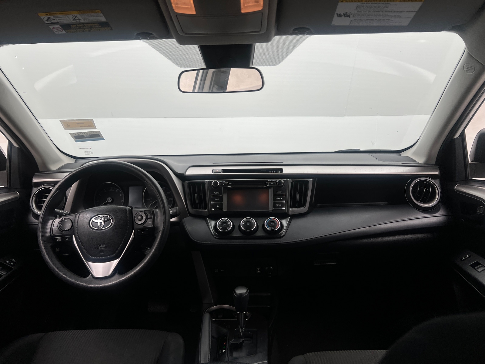 Thumbnail: 2017 Toyota RAV4 - 3